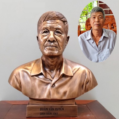 Đúc tượng chân dung bằng đồng đỏ từ ảnh có sẵn
